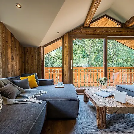 Chalet Moulin - By Emerald Les Gets